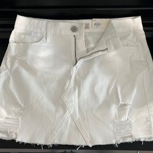 SO Stretchy White Cutoff Denim Skirt
